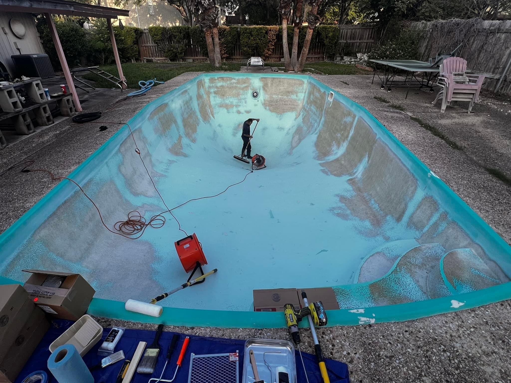 Before: Full pool resurfacing — San Antonio
